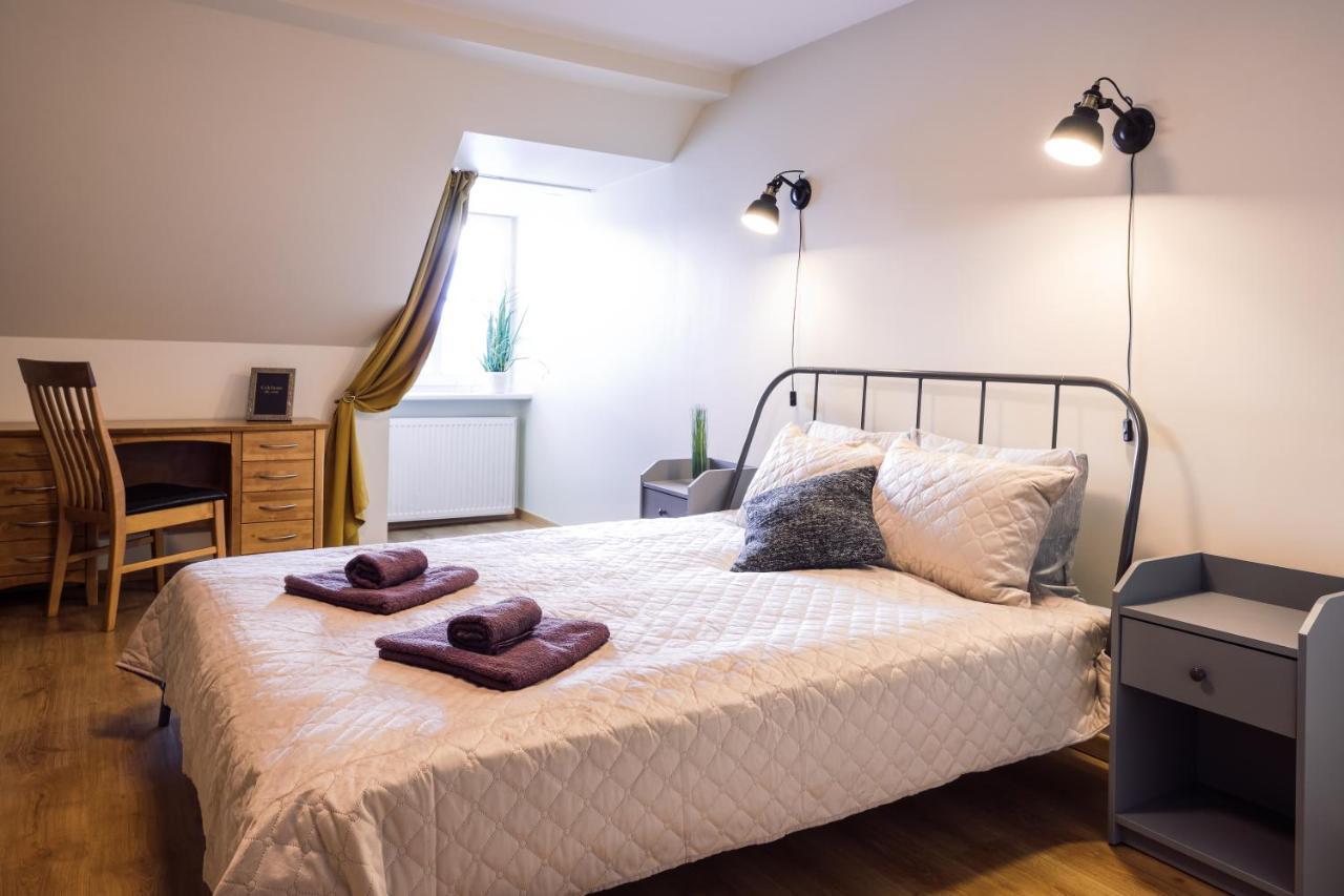 Rothko Apartment/8 Guests/4Bedrooms/Riga Old Town Экстерьер фото