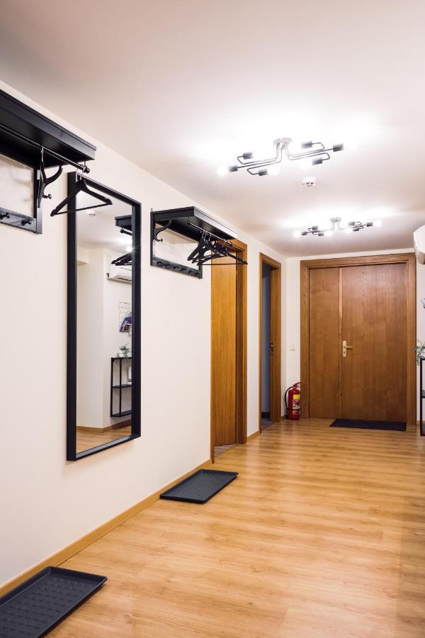 Rothko Apartment/8 Guests/4Bedrooms/Riga Old Town Экстерьер фото